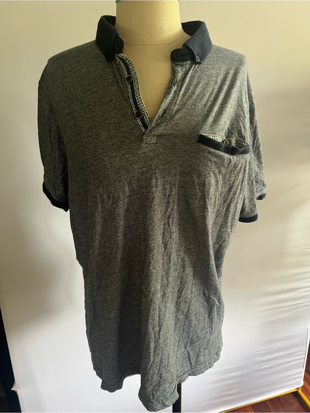 Cactus Man Ricky Singh Men's Heather Gray Polo Shirt with Contrast Collar 0105